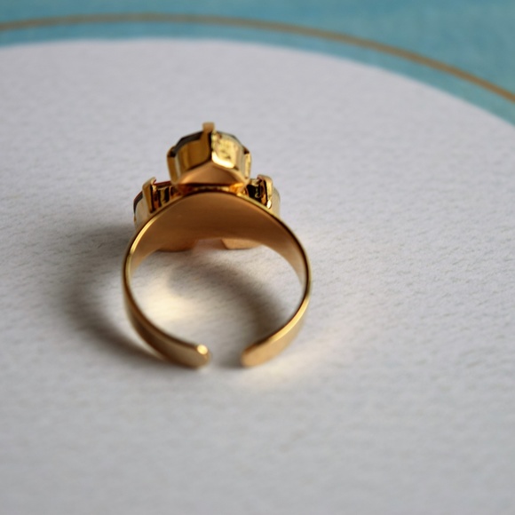 Swarovski Triangle Ring, Swarovski 3 Stones Ring, - Picture 6 of 7